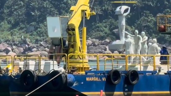 Novo projeto em Guarujá traz 15 esculturas de Sarro para o fundo do mar, criando uma galeria de arte submersa única - Foto: Reprodução