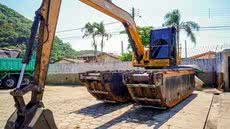 Prefeitura de Mongaguá inicia limpeza de rios com máquina anfíbia para prevenir alagamentos e melhorar drenagem - Foto: Divulgação/ Prefeitura de Mongaguá