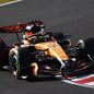 Oscar Piastri mostra força da McLaren ao liderar o segundo treino livre em Suzuka - Foto: Divulgação
