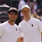 Alcaraz e Sinner antes da final em Wimbledon - Foto: REUTERS / Andrew Couldridge