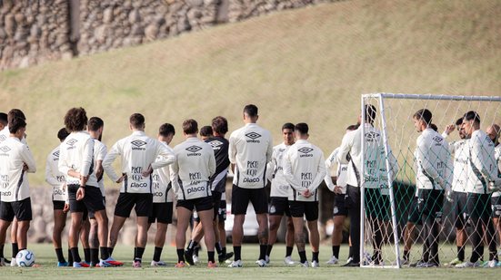 Peixe tenta se recuperar de derrota no Brasileirão em jogo decisivo na altitude do Equador - Foto: Raul Baretta/ Santos FC