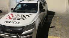 Operação da Polícia Militar em Mongaguá resulta na captura de dois homens procurados por tráfico de drogas durante patrulhamento - Foto: Divulgação/ 29° BPMI