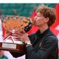Sinner bate Alcaraz em Monte Carlo e retoma o topo do ranking mundial - Foto: Corinne Dubreuil/ATP Tour