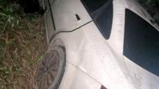 Dois homens foram presos após tentarem enganar seguradora com falso roubo de veículo em Itanhaém - Foto: Divulgação/ 29° BPMI