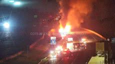 Um acidente na madrugada de quinta-feira causou interdições na Rodovia dos Imigrantes, afetando o tráfego em direção à Baixada Santista - Imagem: Divulgação/ Portal CCM/ ARTESP