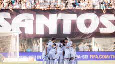 Santos abriu o placar, mas não conseguiu manter a vantagem e sofreu a virada - Foto: Raul Baretta/ Santos FC
