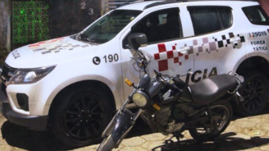 Durante o evento 'Celebra Ita', polícia recupera moto furtada e prende suspeito em flagrante na região central da cidade - Foto: Divulgação/ 29° BPMI