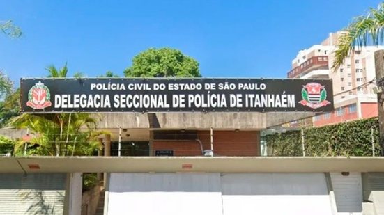 Corpo de um homem de 35 anos foi encontrado na praia de Bopiranga, Itanhaém, e a polícia investiga as causas da morte - Foto: Reprodução