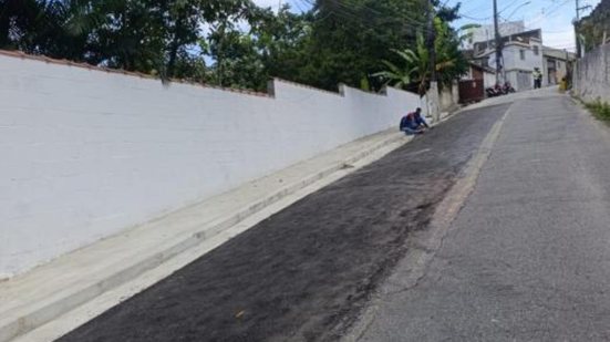 Prefeitura de Santos conclui muro de arrimo com 15 dias de antecedência, garantindo segurança na Avenida Nossa Senhora do Monte Serrat - Foto: Divulgação/ Prefeitura de Santos