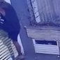 Câmera flagra invasão e furto em comércio no bairro Aparecida - Imagem: Reprodução