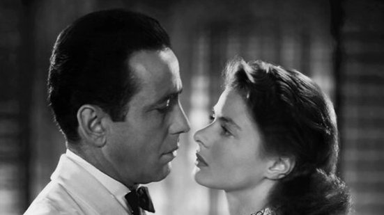 Explorando a complexidade da frase 'Sempre teremos Paris' e seu significado emocional na obra Casablanca - Arquivo: Bogart Bergman Casablanca