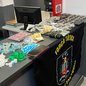 Ação da Força Tática resulta em apreensão de 1,6 kg de drogas e materiais utilizados no tráfico em área de risco - Foto: Reprodução