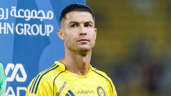Com a entrada de Ronaldo, a LiveModeTV busca revolucionar as transmissões esportivas - Foto: Abdullah Ahmed/Getty Images