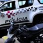 A motocicleta Mottu Sport 110i foi encontrada escondida em uma residência, evidenciando um esquema de receptação - Foto: Divulgação/ 29° BPMI