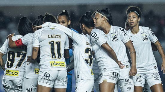 Após a derrota, Sereias da Vila precisam focar no próximo desafio contra o Corinthians - Foto: Reinaldo Campos / Santos FC