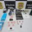 O apartamento funcionava como base para o tráfico, com porções de maconha de alto valor e equipamentos para a comercialização - Foto: Divulgação/ Polícia Civil