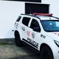 A Força Tática da PM prendeu um assaltante que agrediu um idoso durante uma invasão a um galpão no bairro Cibratel II - Foto: Divulgação/ 29° BPMI