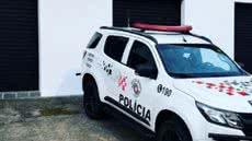 A Força Tática da PM prendeu um assaltante que agrediu um idoso durante uma invasão a um galpão no bairro Cibratel II - Foto: Divulgação/ 29° BPMI