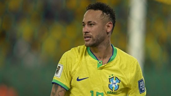 Craque do Peixe passou por exames na panturrilha na segunda-feira após pancada contra o Coritiba - Foto: Pedro Vilela/Getty Images