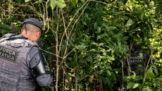 Policiais foram surpreendidos por disparos ao atenderem chamado de socorro - Foto: Reprodução / Polícia Militar
