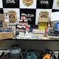 Com a apreensão de 1,350 kg de cocaína e 600 gramas de crack, a operação desarticulou uma rede de tráfico na rodovia - Foto: Divulgação/ Polícia Civil