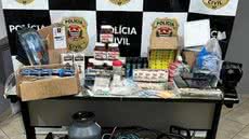 Com a apreensão de 1,350 kg de cocaína e 600 gramas de crack, a operação desarticulou uma rede de tráfico na rodovia - Foto: Divulgação/ Polícia Civil