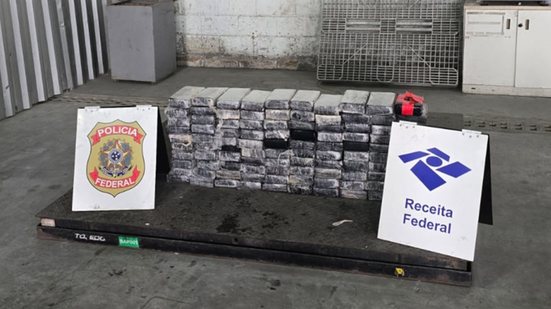 Receita Federal intercepta 108 kg de cocaína escondidos em contêiner no Porto de Santos - Imagem: Divulgação
