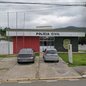 Abordagem policial ocorreu na manhã de domingo (7); envolvido foi transferido para a carceragem e segue à disposição do Poder Judiciário - Foto: Reprodução/ Google Street View