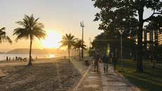 Moradores e turistas devem se preparar para temperaturas elevadas em junho, com máximas chegando a 31 ºC e mínimas entre 14 ºC e 17 ºC - Foto: Reprodução