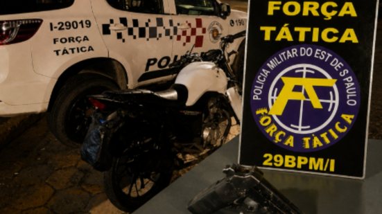 A operação da PM resultou na apreensão de um revólver e uma motocicleta com identificação adulterada - Foto: Divulgação/ 29° BPMI