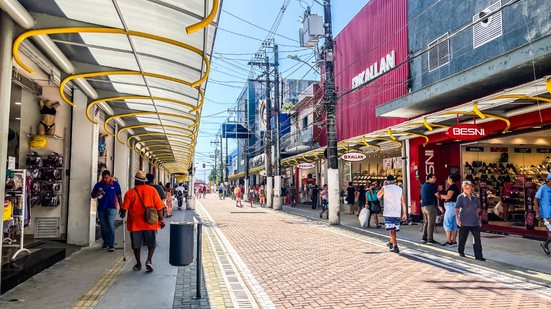 Centro comercial contará com decoração temática e atrações culturais para atrair consumidores durante as comemorações - Foto: Divulgação/ Prefeitura de São Vicente