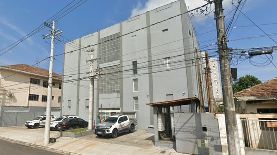 Servidor do necrotério de Santos é preso pela Corregedoria após desviar fundos de cadáver - Imagem: Divulgação / Prefeitura de São Vicente