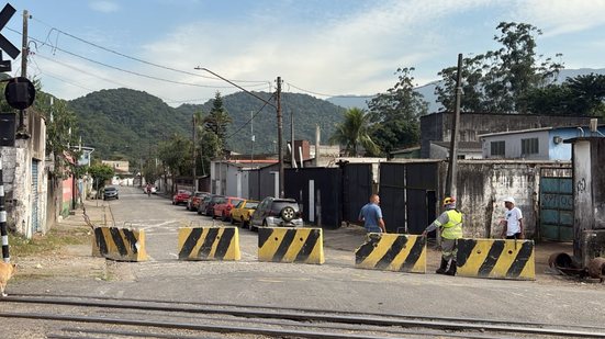 Cubatão entra com ação judicial contra concessionária após bloqueio de rua na Vila Nova
