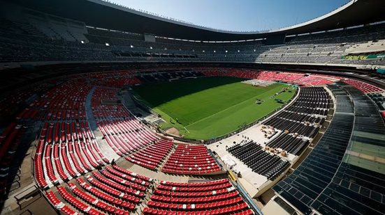 Torneio nos EUA, México e Canadá tem pontapé inicial nesta quinta (11) no Estádio Azteca - Foto: Getty Images
