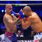 Ciryl Gane nocauteia Alex Pereira e conquista o cinturão interino dos pesos-pesados - Foto: Zuffa LLC