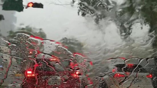 Com 33,3 mm de precipitação, a segunda-feira traz instabilidade e trovoadas à Baixada Santista - Foto: Reprodução