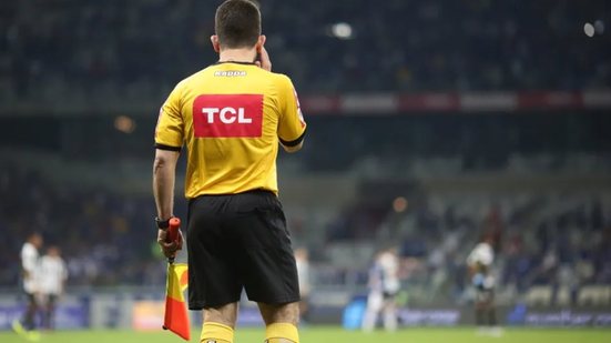 A Secretaria de Esportes e Lazer de Itanhaém determina ajustes técnicos no edital de licitação para garantir segurança jurídica e eficiência - Foto: Lucas Figueiredo/ CBF