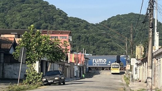 Cubatão reverte bloqueio e confirma que Rua Paraíba continuará aberta à população - Imagem: Divulgação