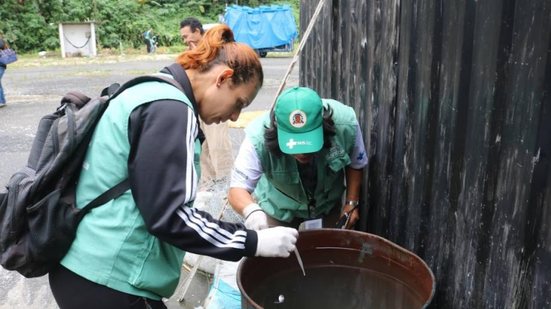 Saúde adquire mil discos reguladores de crescimento para combater a dengue em Santos - Imagem: Divulgação