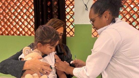 Cidades como Cubatão e Santos já aplicam a nova vacina Pneumo 20 em crianças menores de cinco anos - Imagem: Divulgação