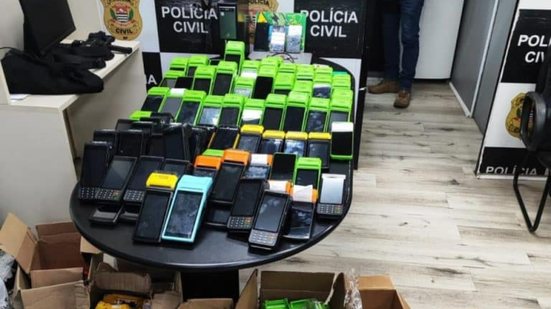 Polícia Civil prende sete em esquema que usava funcionários para desviar maquininhas de pagamento - Imagem: Divulgação