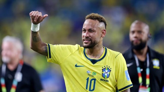 Após lesão, Neymar é recebido com festa em Santos e emoção na Seleção Brasileira durante a Copa do Mundo 2023 - Foto: Amanda Perobelli / Reuters