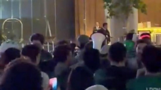 Equador aciona polícia após torcida do México travar sono de atletas - Imagem: Divulgação