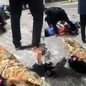 Duas mulheres são atropeladas em ciclofaixa de Guarujá e motorista foge sem prestar socorro - Imagem: Divulgação