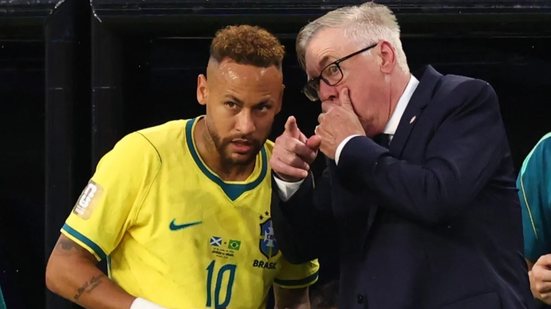 Carlo Ancelotti confirma que Neymar está pronto para jogar os 90 minutos na Copa - Foto: Marc Atkins/Getty Images