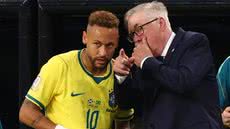 Carlo Ancelotti confirma que Neymar está pronto para jogar os 90 minutos na Copa - Foto: Marc Atkins/Getty Images