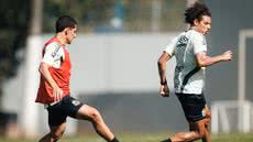 Cuca deve confirmar a escalação do Santos após treino tático - Foto: Raul Baretta / Santos FC