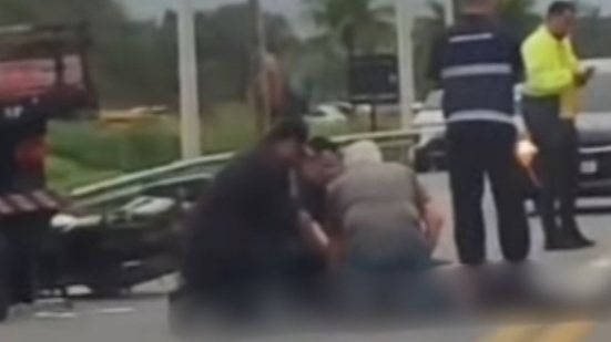 Motociclista de 38 anos morre em hospital após colidir contra caminhão no Maitinga - Imagem: Divulgação