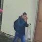 Homem furta imagem de Nossa Senhora de Lourdes de gruta e implora perdão na fuga - Imagem: Divulgação