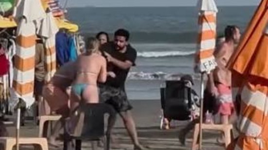 Pancadaria envolvendo dezenas de pessoas causa tumulto na Praia do Forte neste sábado
